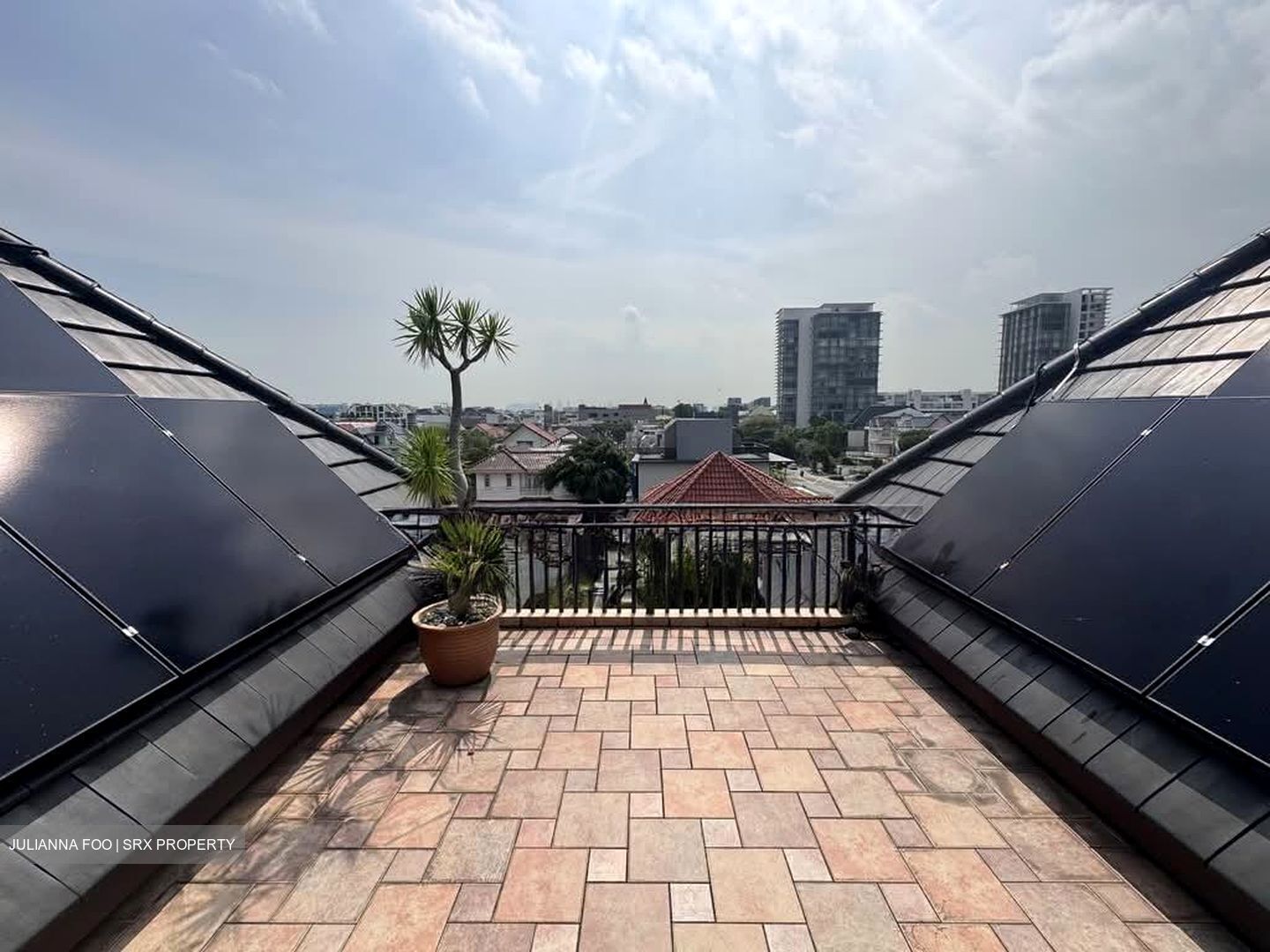 SIGLAP AVENUE (D15), Detached #556035591